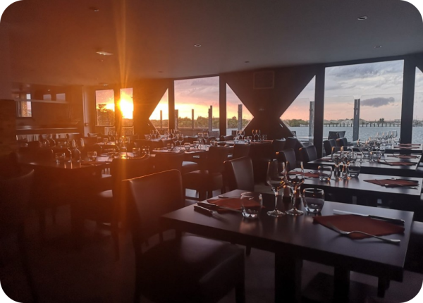 restaurant GUJAN-MESTRAS - restaurant port de larros gujan mestras - restaurant poisson gujan mestras -restaurant l escalumade gujan mestras - Meilleur restaurant gujan mestras